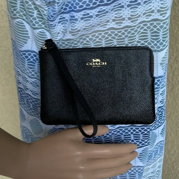 Coach Corner Zip Wristlet Black Leather - Picture 7 of 16